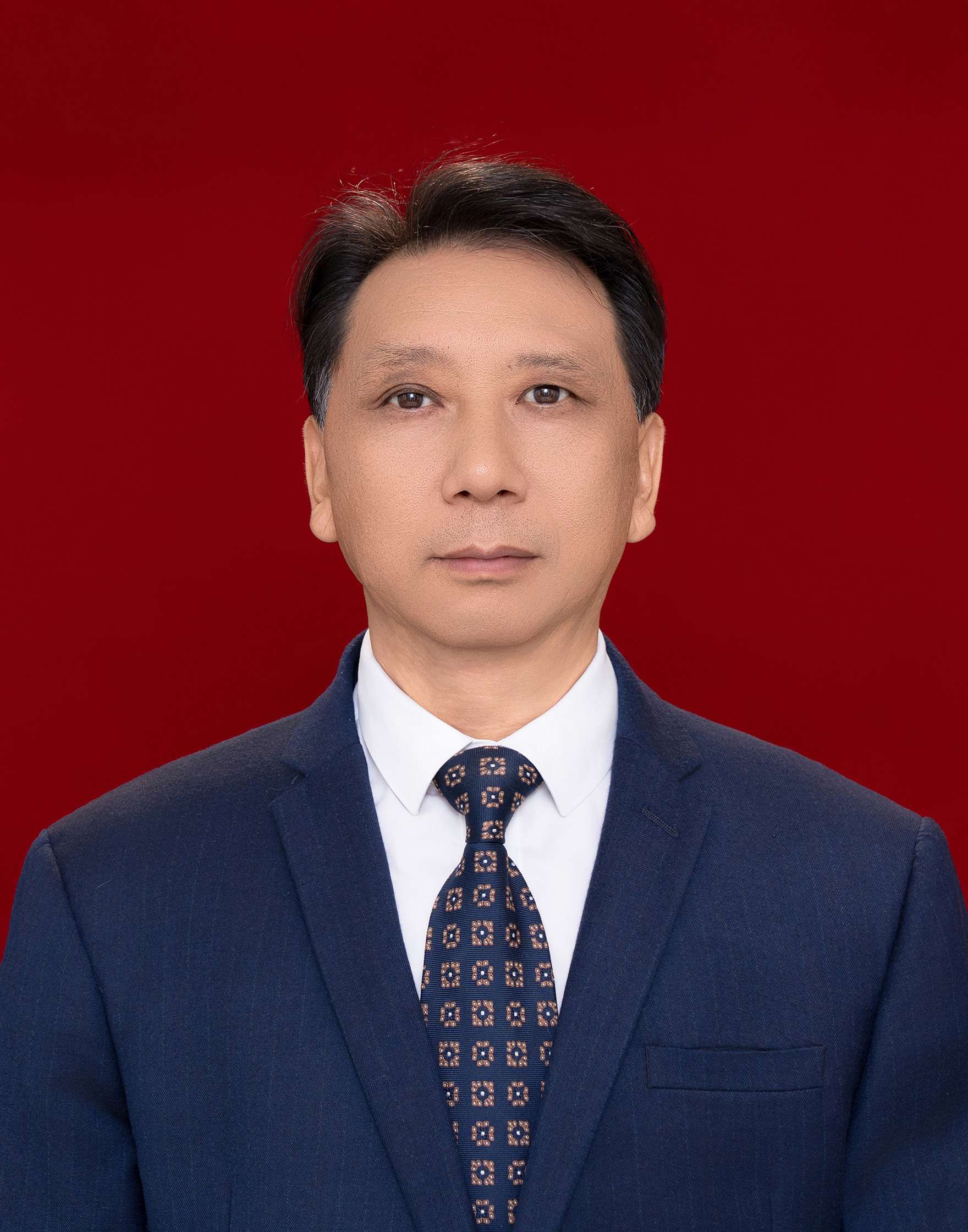 党委委员、副校长 王彦